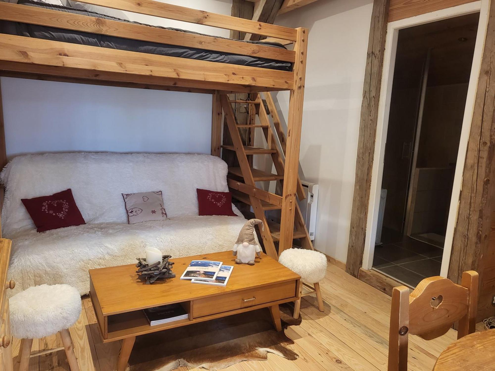 Bed and Breakfast Le Nid Des Cerfs Essert-Romand Екстер'єр фото